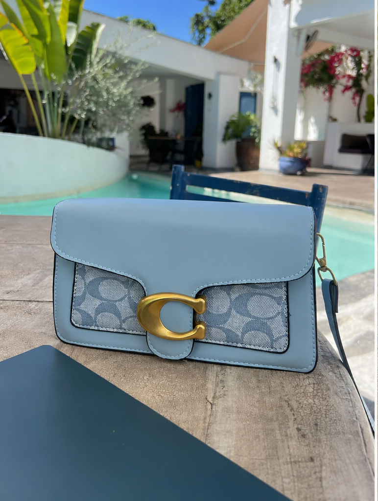 Everyday Crossbody Bag – Chic & On-the-Go