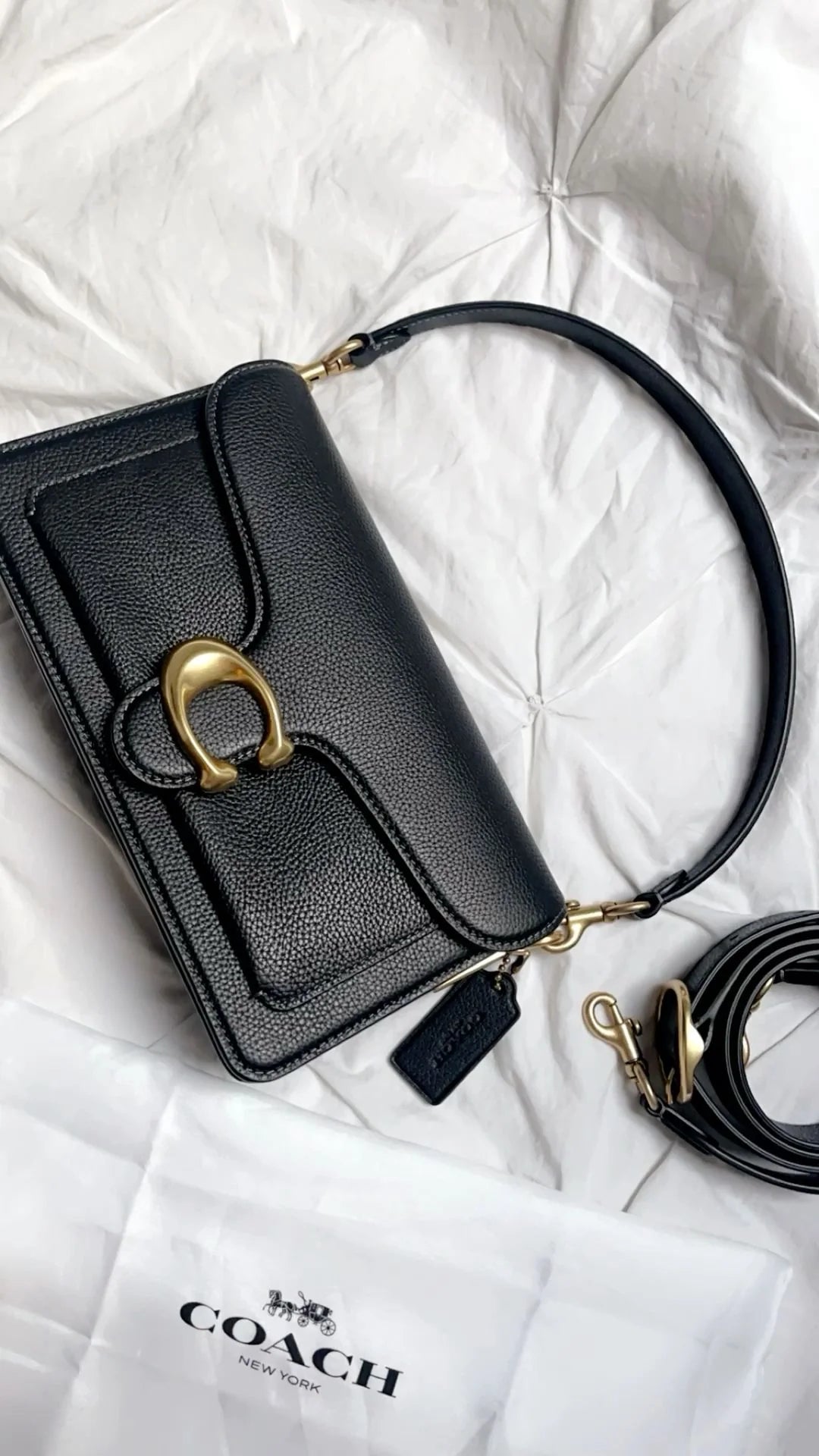 Signature Shoulder Bag – Everyday Chic