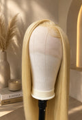 Blonde Bombshell 613 Lace Front Wig (24" Futura)